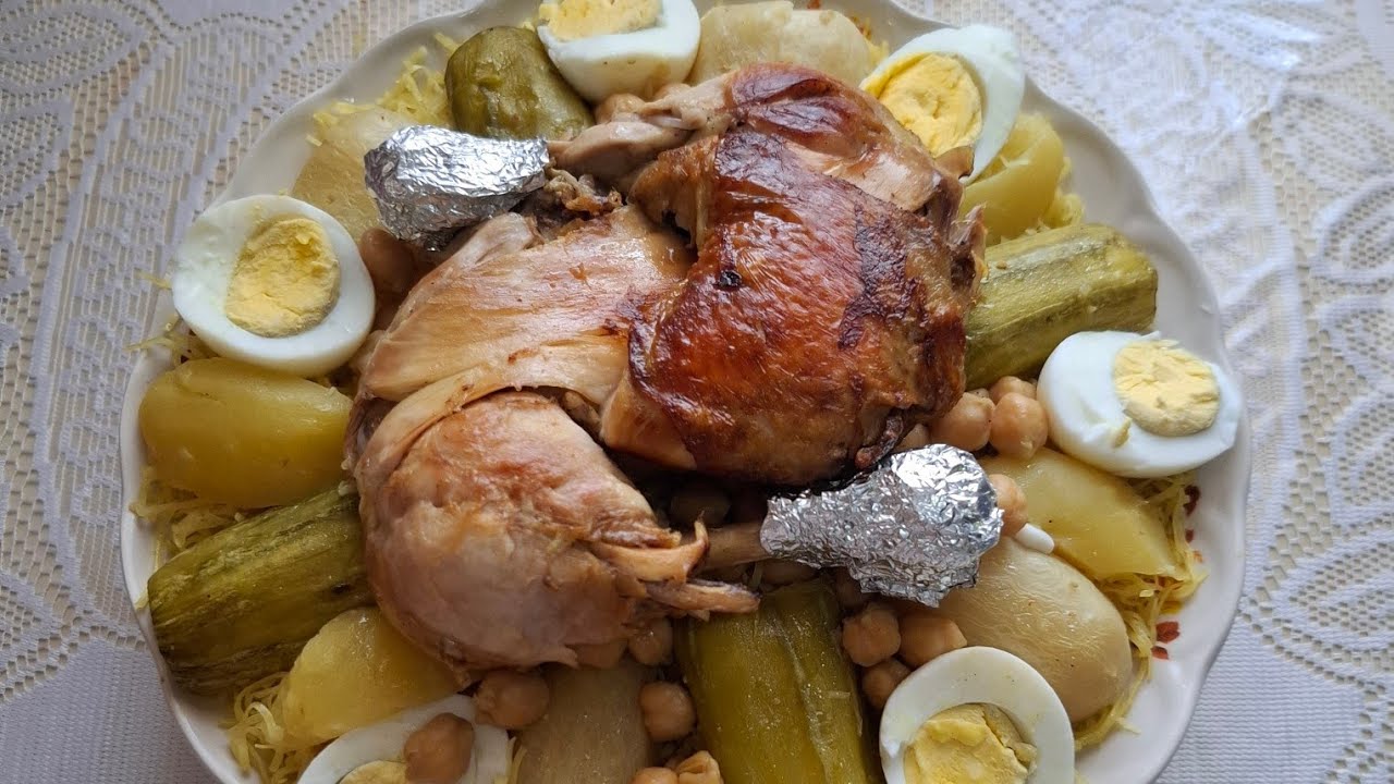  رشتة تقليدية عاصمية  على اصولها سهلة للتحضير و بنينة 💞🌹🌺🌸 Recette Rechta facile et tres delicieuse