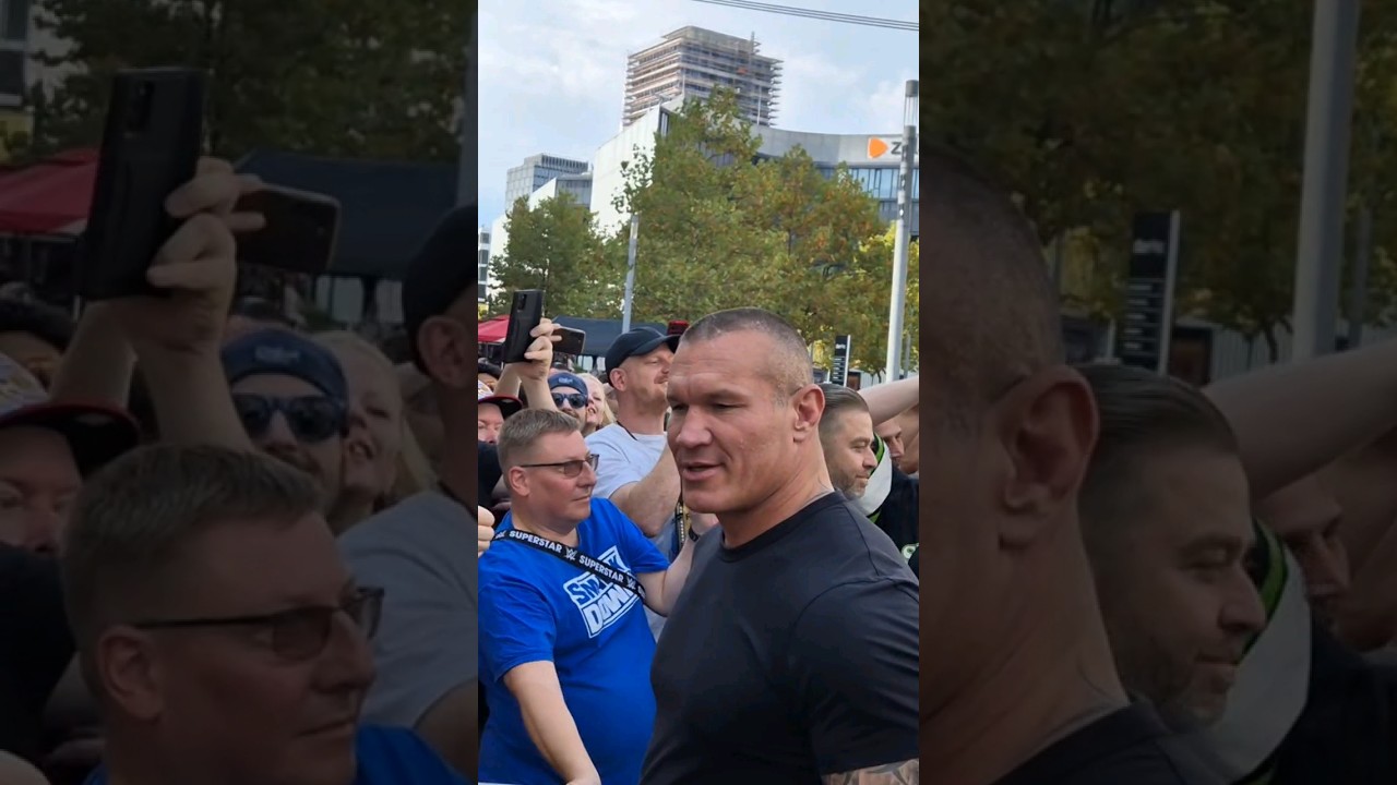 RANDY ORTON, RHEA RIPLEY, DAMIEN PRIEST & DREW MCINTYRE  MEETING FANS AT WWE BASH IN BERLIN!