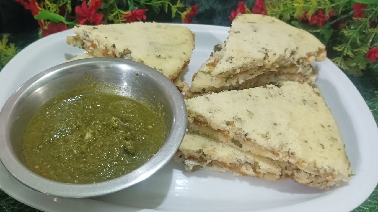 Healthy aur tasty oil free suji nasta #SujiAaluSnack #CrispyNashta #EveningSnacks #EasySnackRecipe 