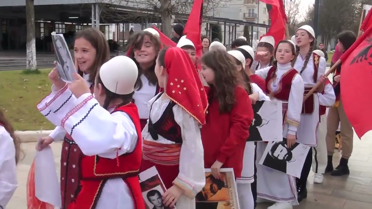 Flaka e janarit '23 - Demonstrata artistike '81