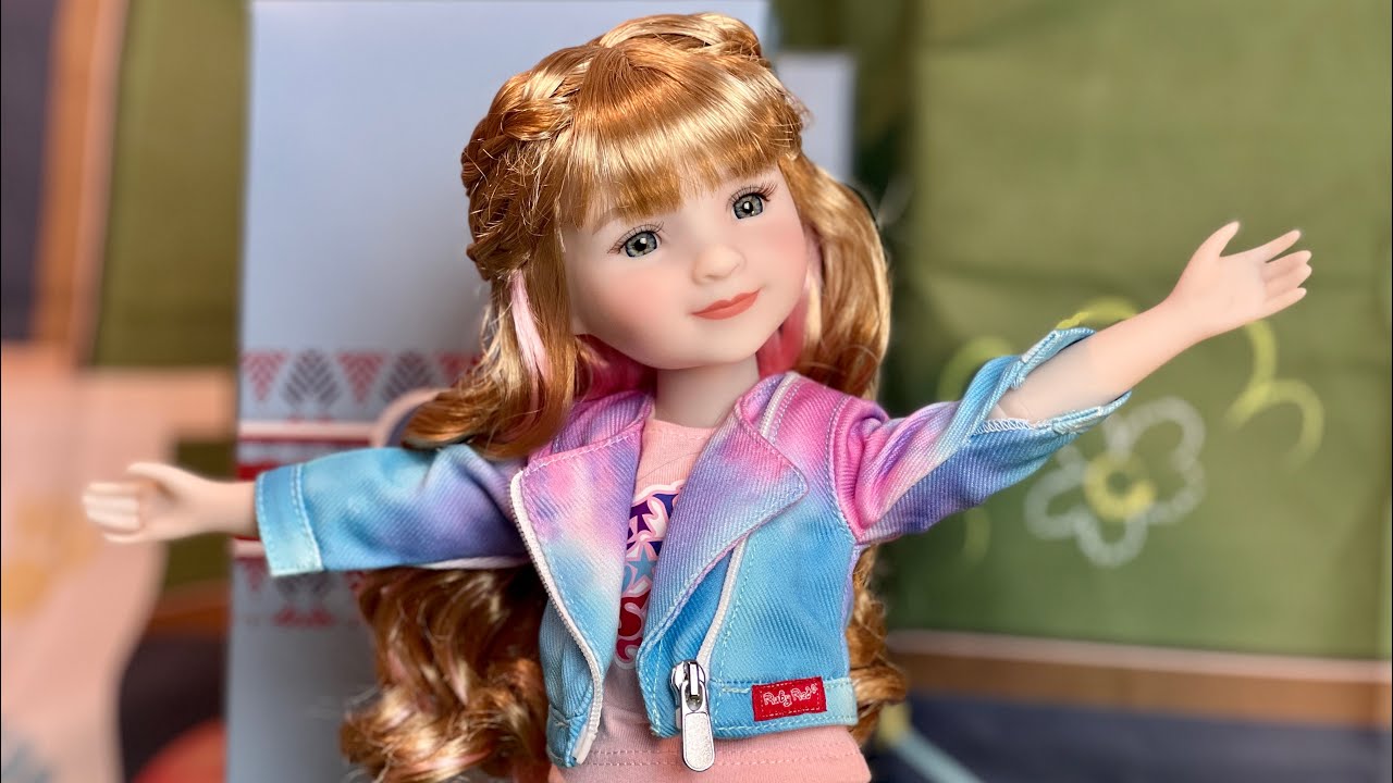 Ruby Red Fashion Friends Doll Sara 2022 #boxopening #dollcollector #rubyredfashionfriends #rrffpotm