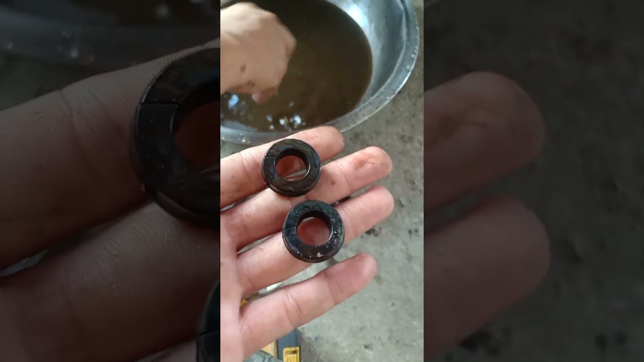 RE bajaj REPLACE RUBBER CUP