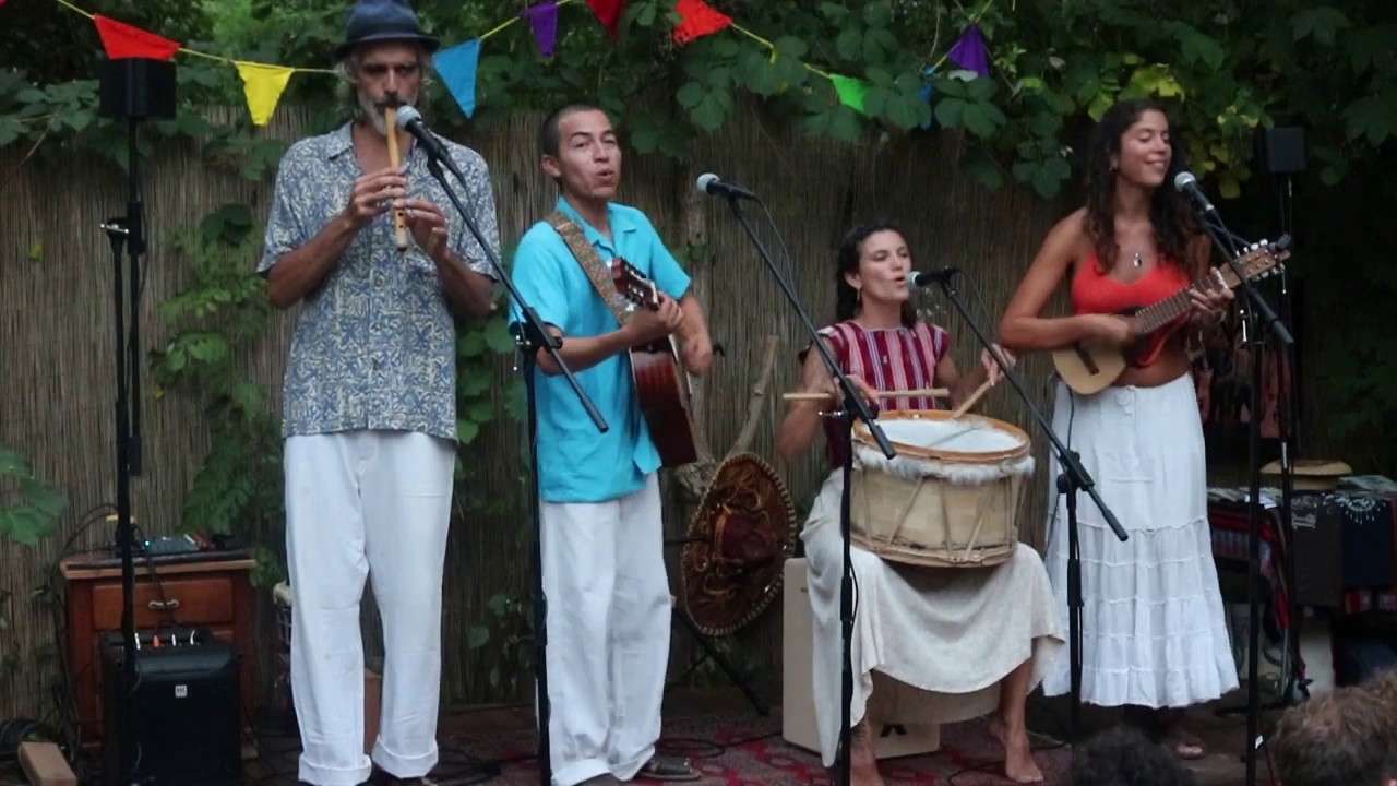 Riosent&iacute; & D&uacute;o Artemisa - Carnavalito