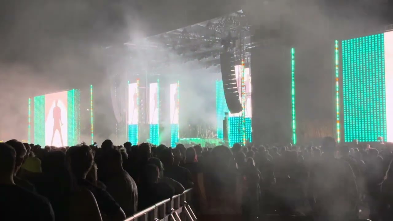 Pendulum - Encoder (Happy Hardcore version) Live from Milton Keynes Bowl