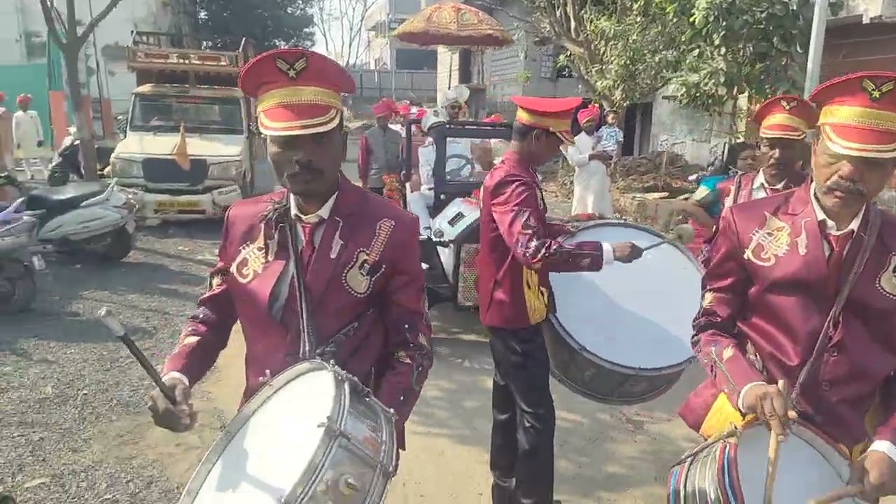Jagmohan band-nagpur-9371654634