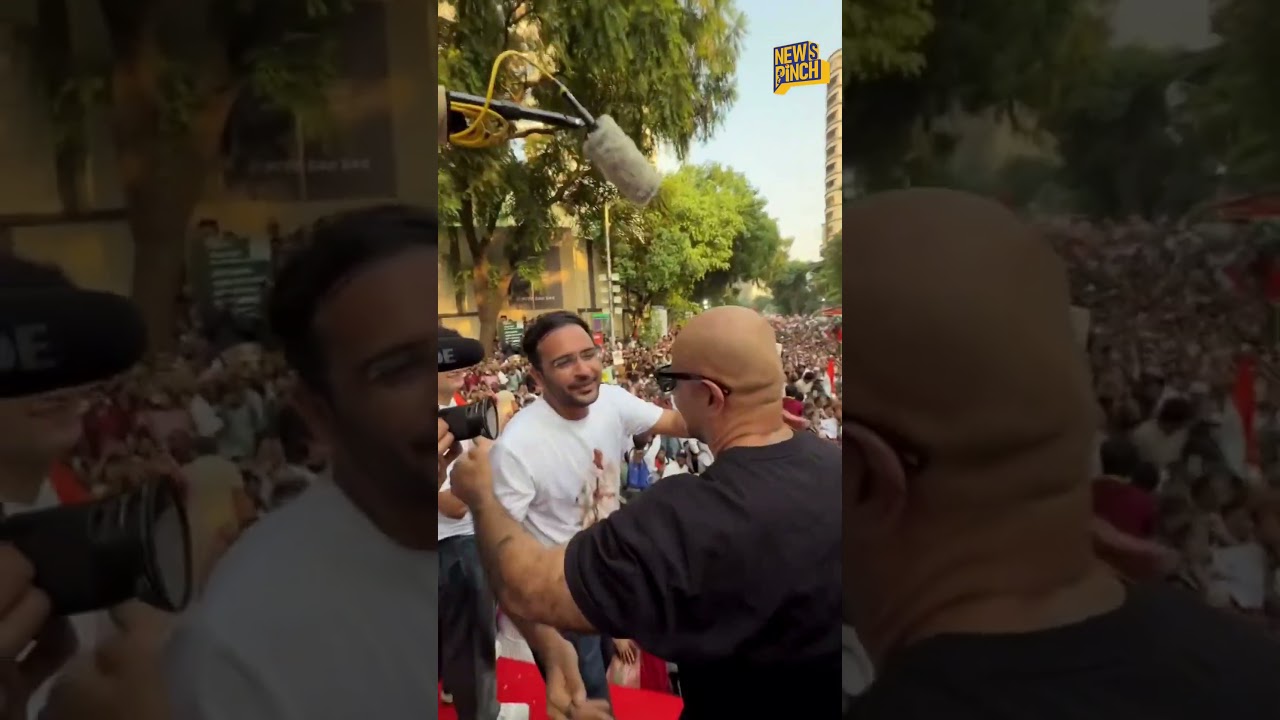 Musician & Singer Vishal Dadlani, Mumbai के Shivaji Park में CJP के विरोध प्रदर्शन में हुए शामिल