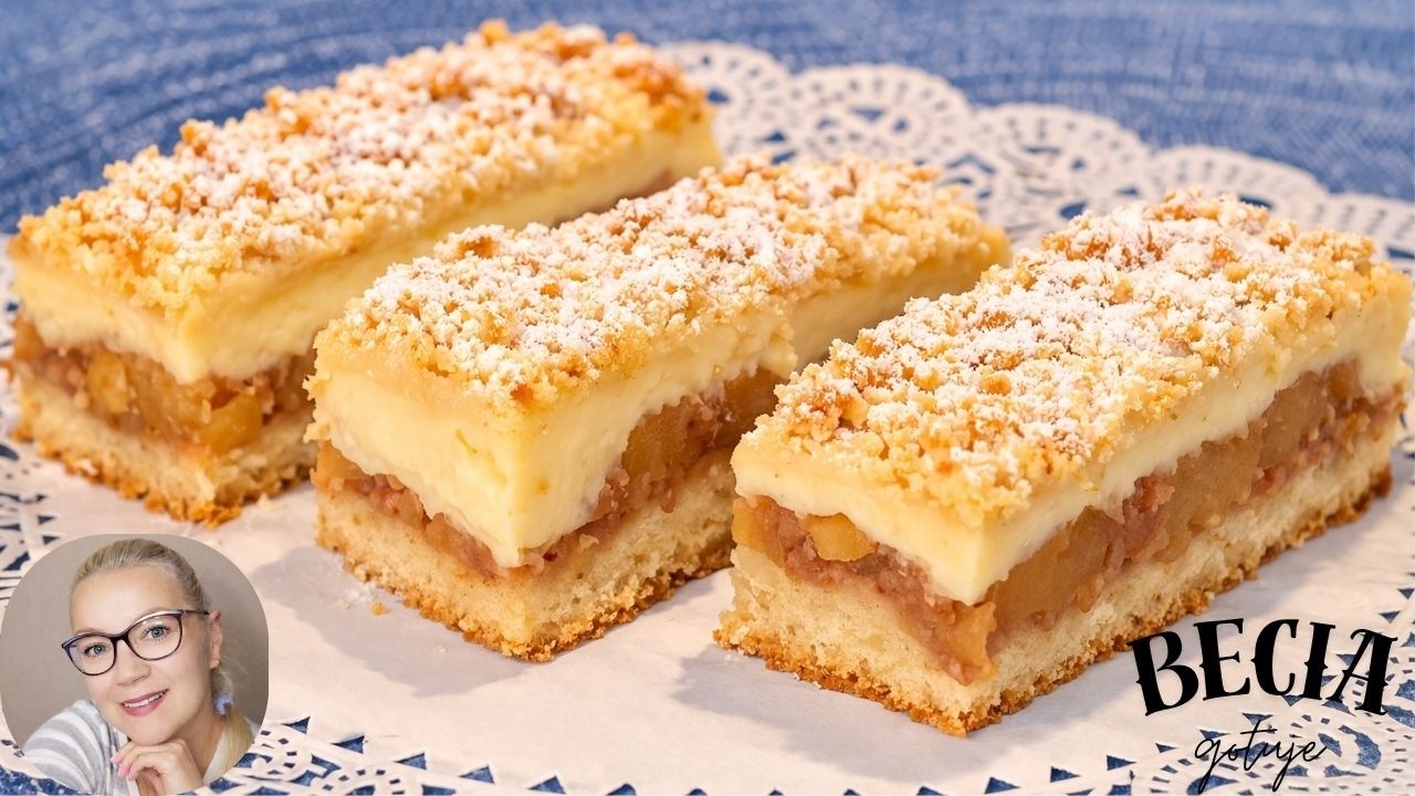 Pyszny jabłecznik z budyniem i kruszonką. Przepis krok po kroku. Becia gotuje i poleca.