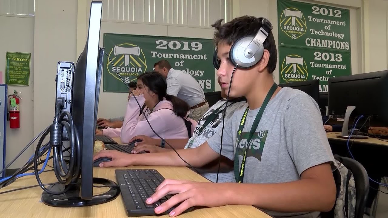 Educator of the Week: Mr. Fuge from Sequoia Middle School