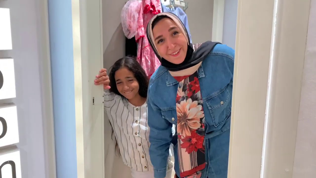 دخلنا 100 محل ملابس علشان سلمى و امنية !!! لبس جديد ☺️
