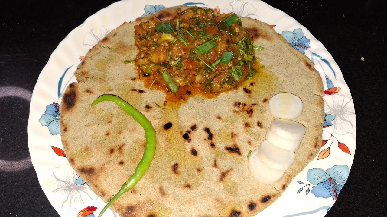 Baigan Ka Bharta Desi Style Me😍
