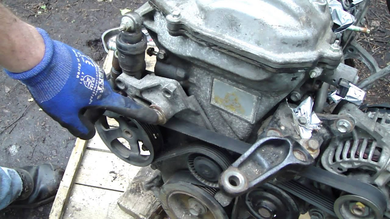 How to check and replace drive belt Toyota Corolla VVT-i engine. Serpentine belt.