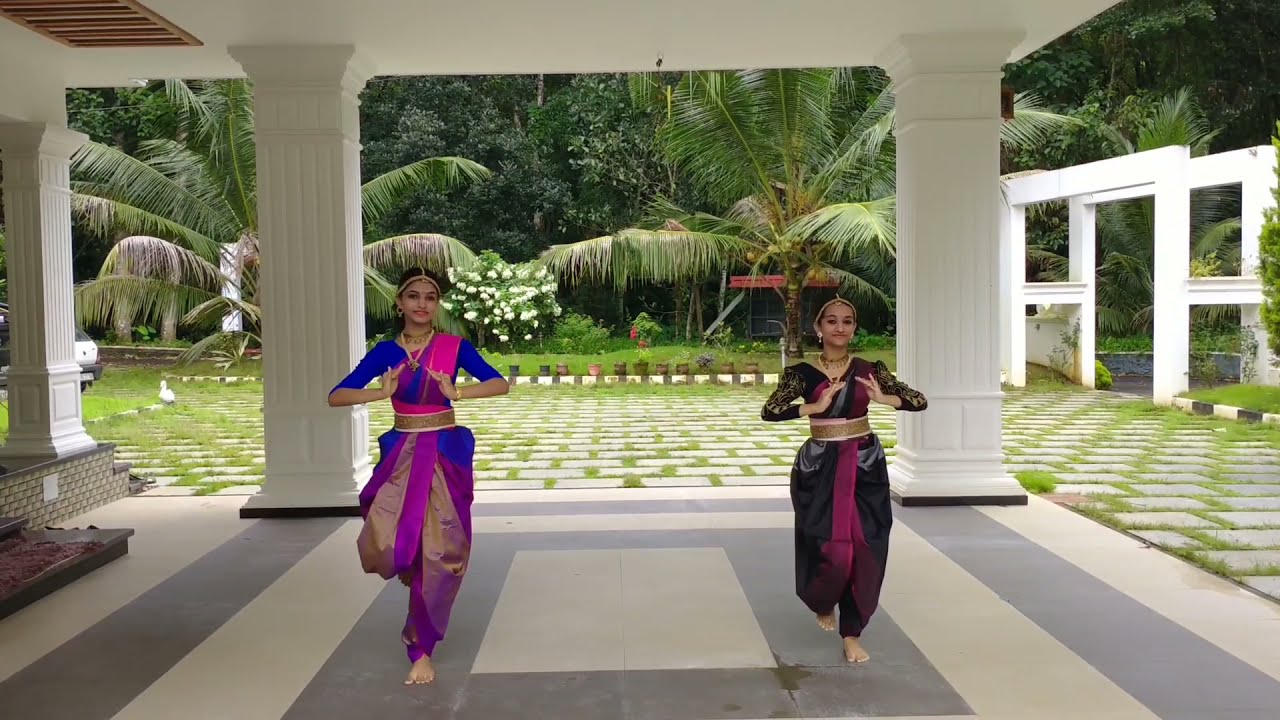 St. Alphonsa's Semiclassical Dance| Ann Maria ,Richa| St. Antony's Tharakanattukunn | fcckply
