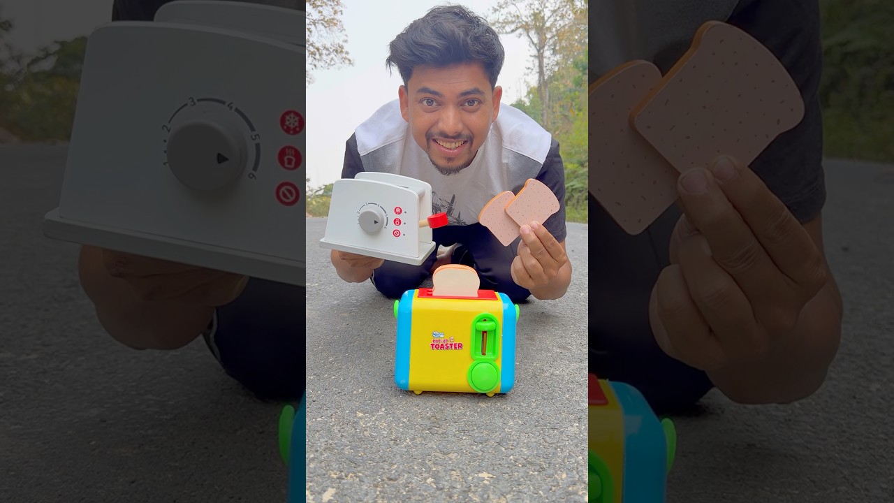 2 Ta Pop-up TOY Toaster Machine Unboxing and testing 😍