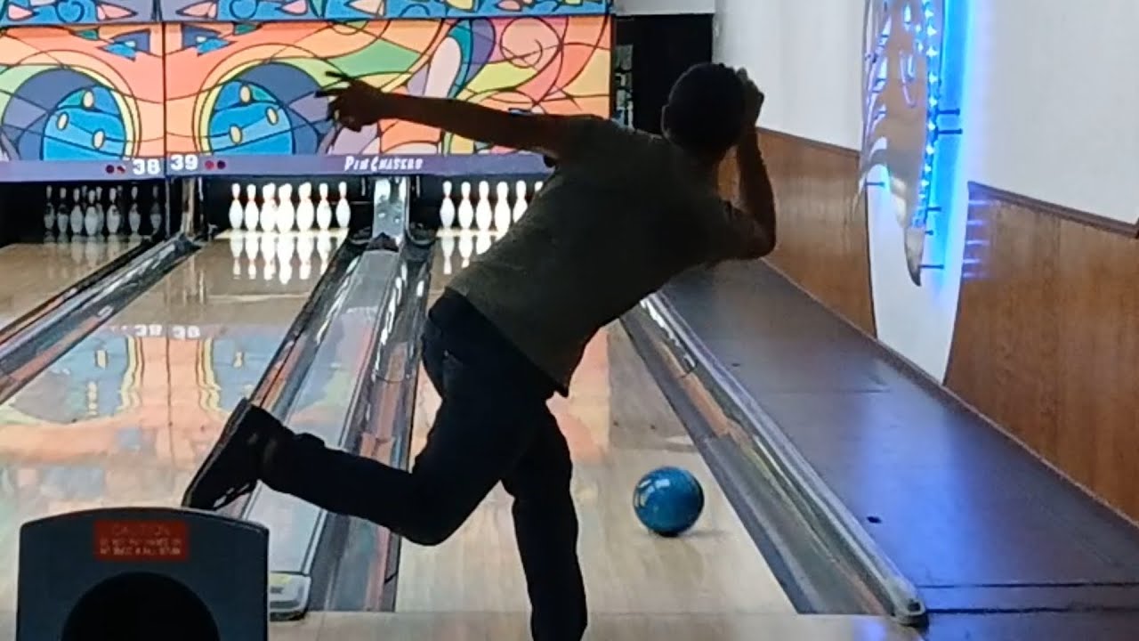 Bowling 1 Hand and 2 Hand 