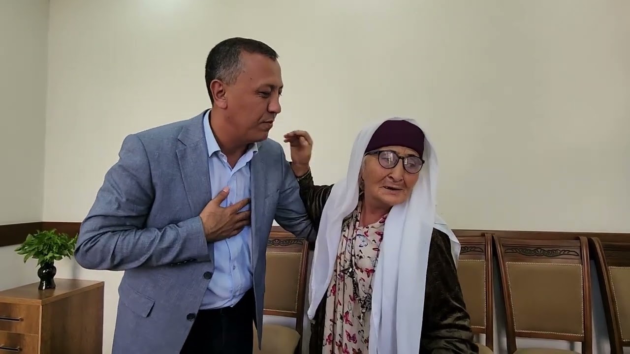 ҲОКИМ ФУҚАРОЛАР МУРОЖААТЛАРИНИ ТИНГЛАДИ