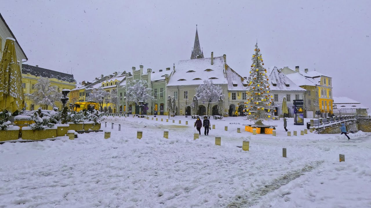Sibiu | first snowfall 2026 ❄️🎄