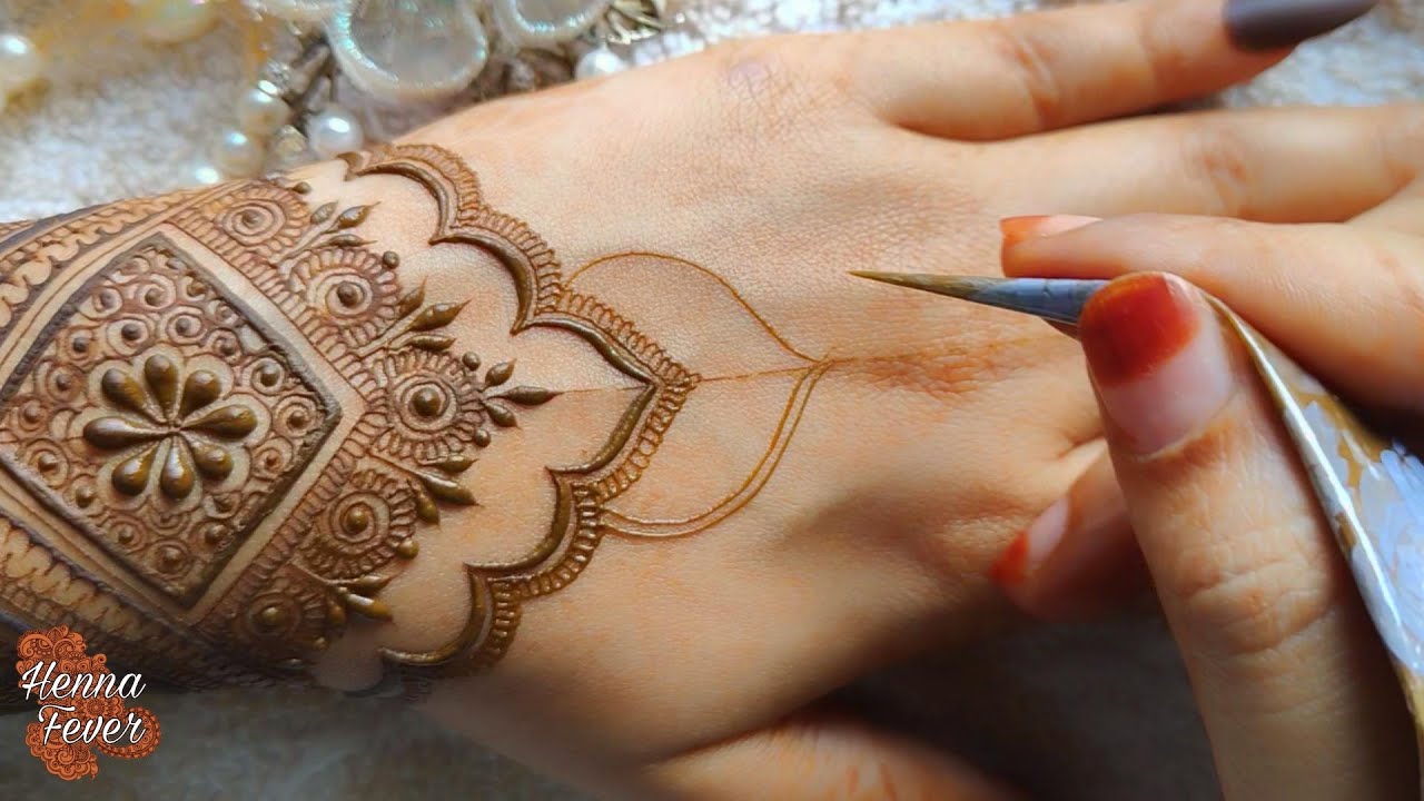 Latest Pakistani Khafif Mehndi Design | Step by Step Tutorial | Henna Fever