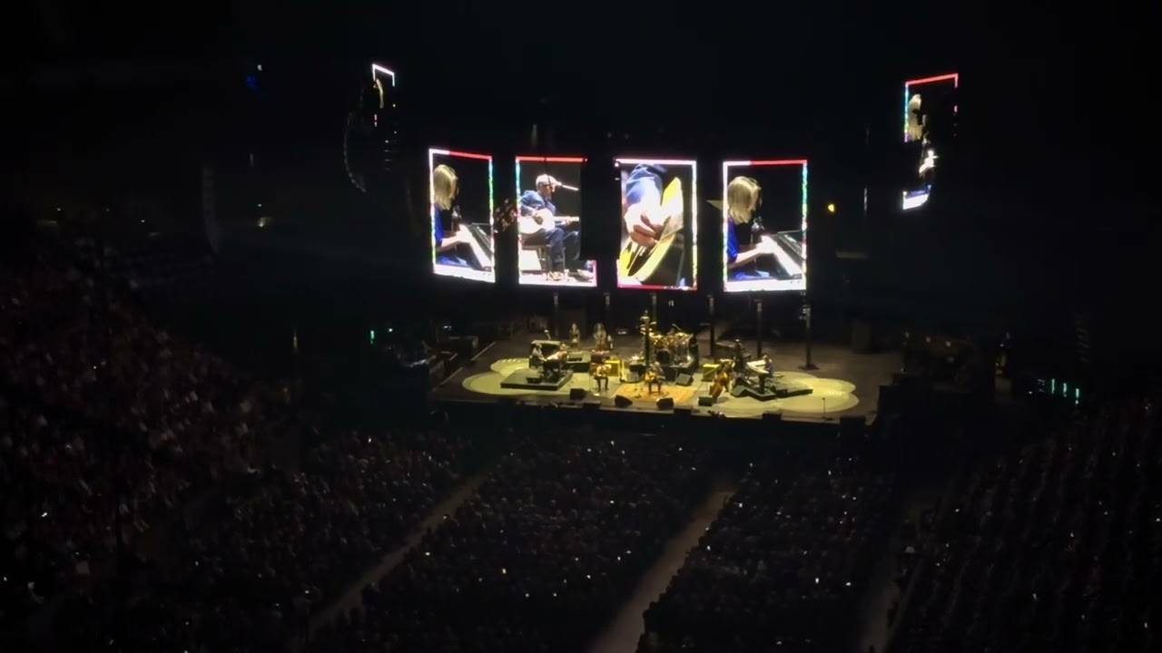 Eric Clapton - Layla 2025!!Nashville / 1st Stop ! Amazing!