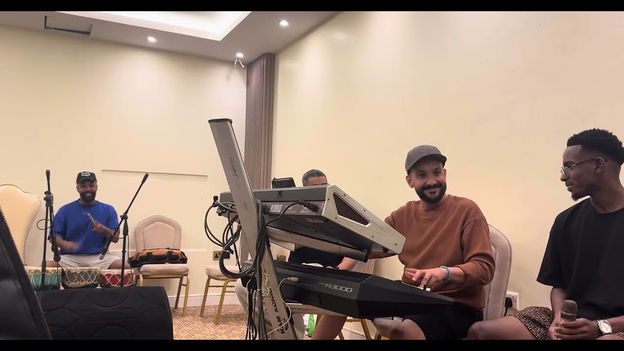الفنانه سمور وهبت لك كل عمري