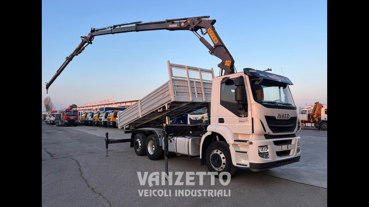 IVECO 260S36 GRU EFFER 250 + JIB + RIBALTABILE TRILATERALE