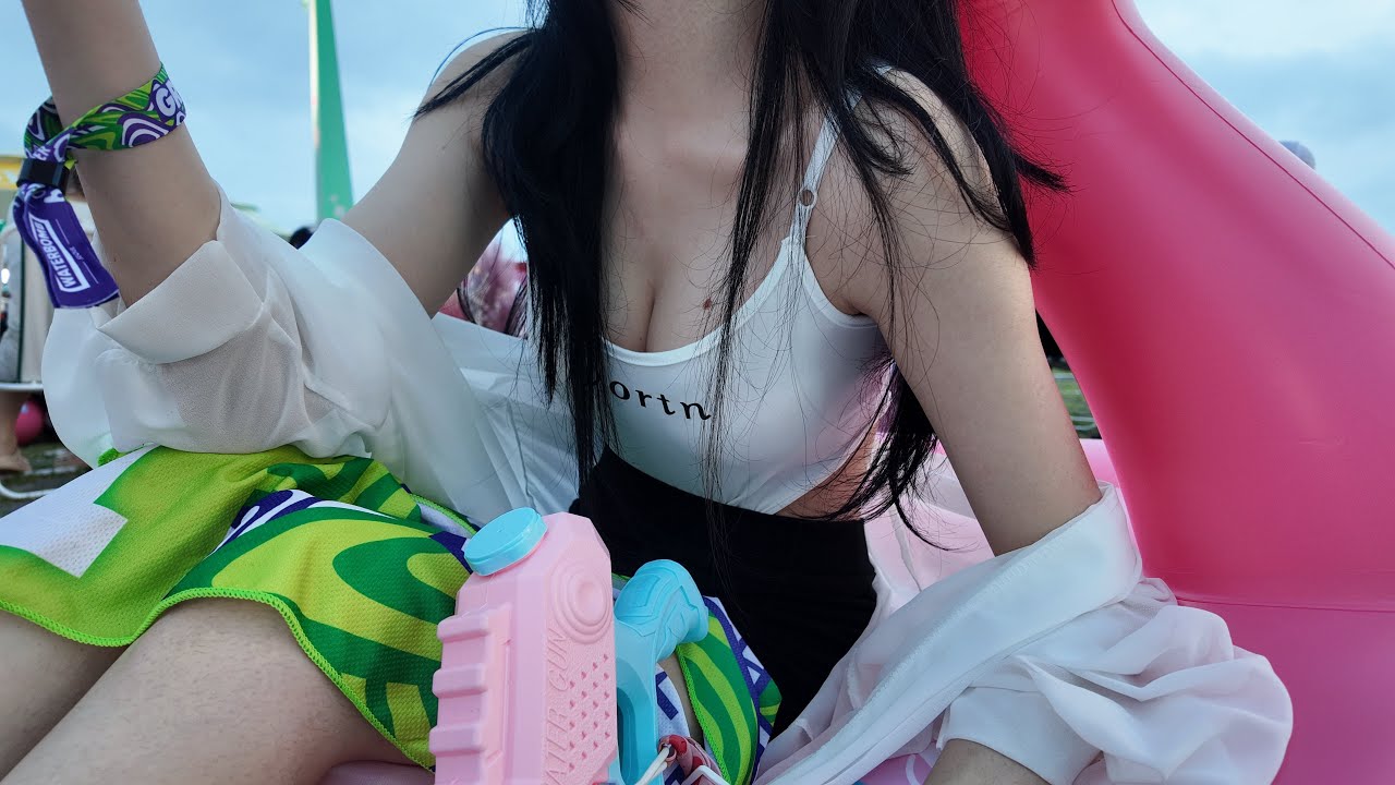 혼자 워터밤 가서 헌팅하면 남친 만들 수 있을까?