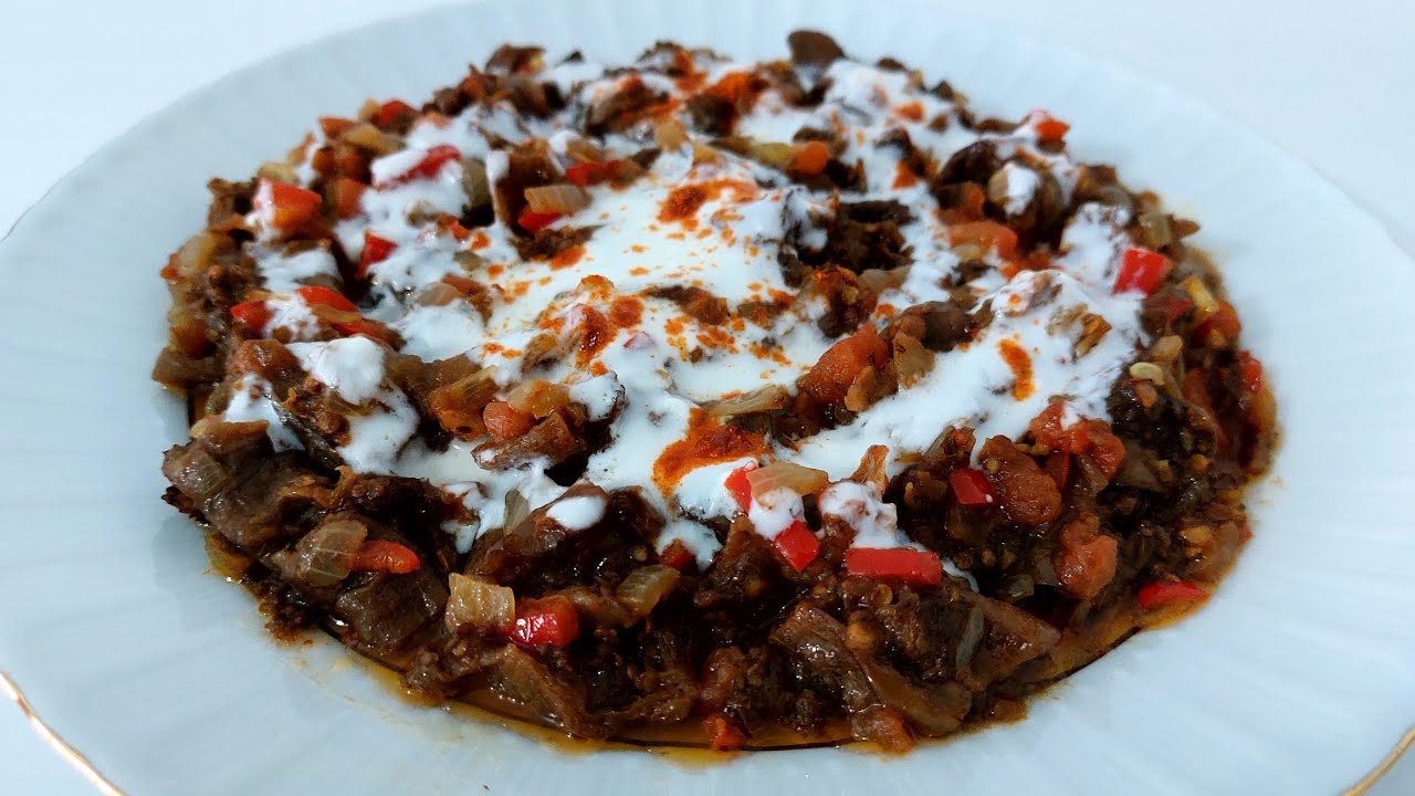 KURU PATLICAN KAVURMASI NASIL YAPILIR & SARIMSAKLI YOĞURTLU KURU PATLICAN KAVURMASI TARİFİ
