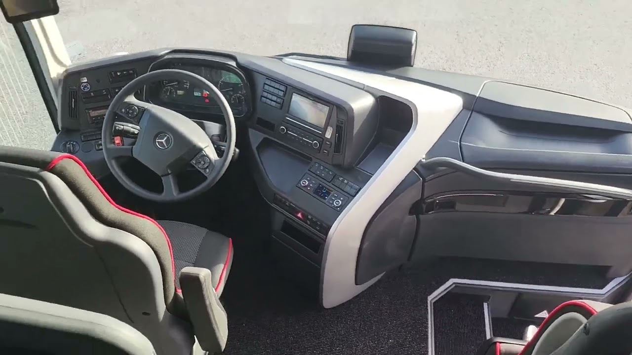 Planeta Tours - Mercedes Tourismo 2025