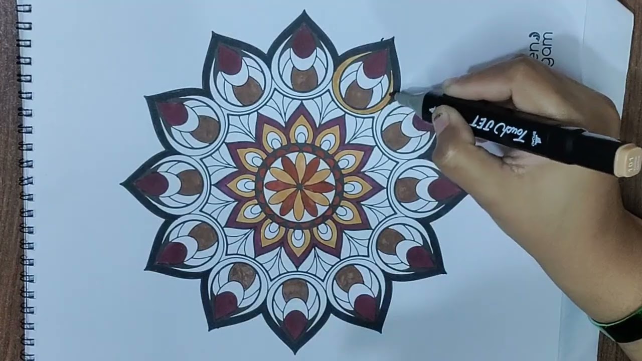 Mandala design colouring 😎 stress relieving #meditativemandalaart #mandalaart #mandala #relaxing 