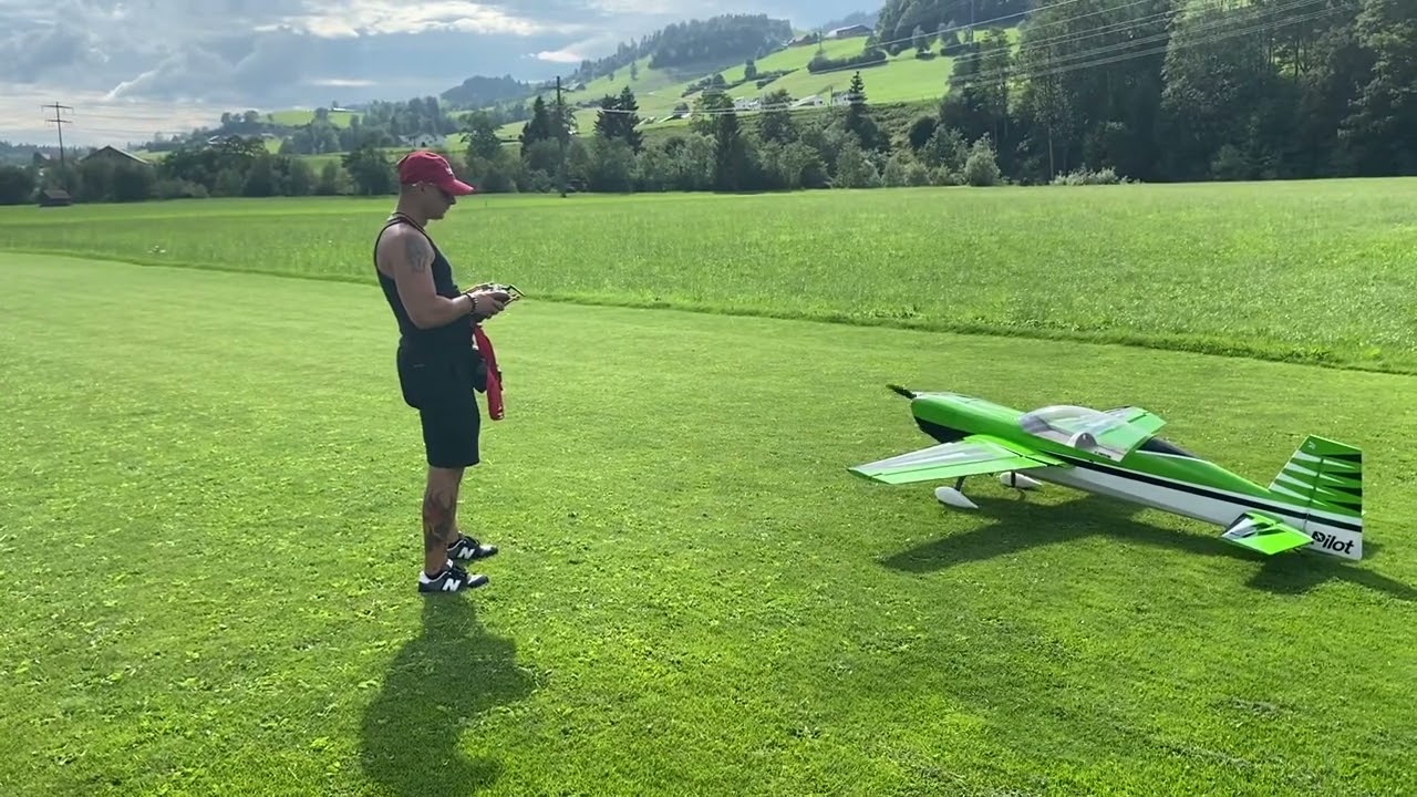 Extra 330xl con dle 65 cc