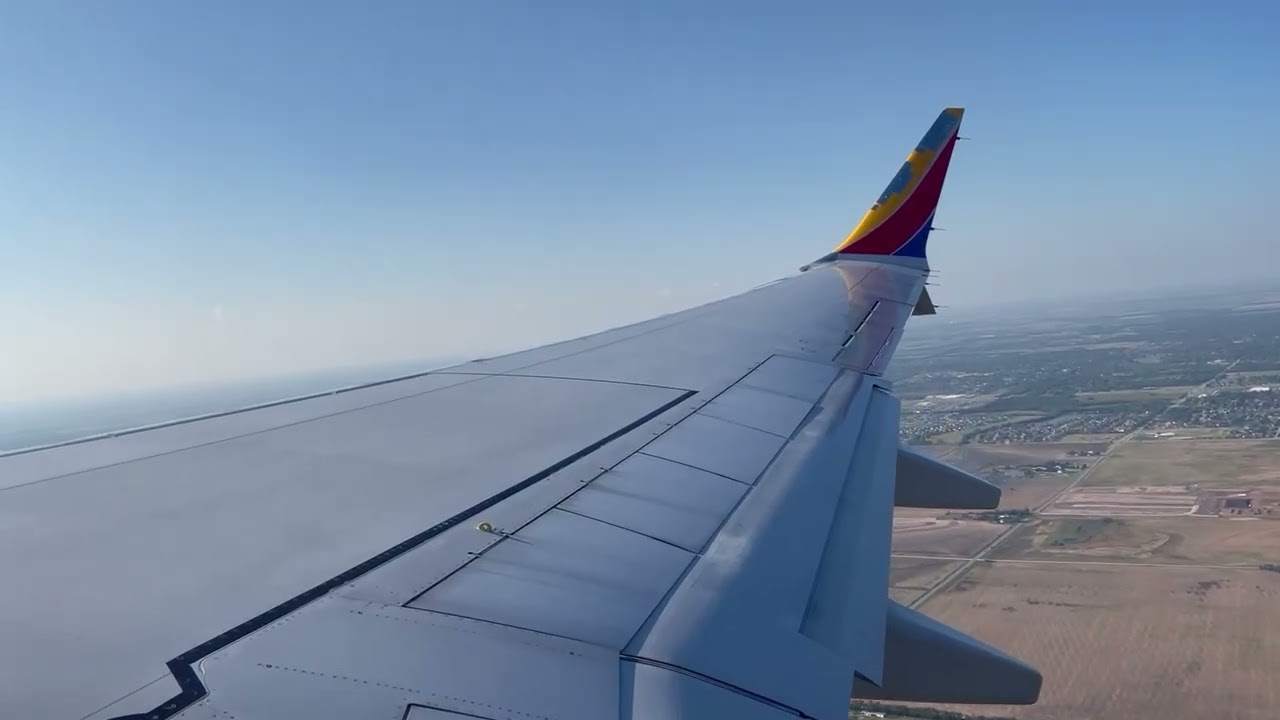 Southwest Airlines Boeing 737 MAX8 Departure from Wichita Dwight Eisenhower National Airport.9/15/25
