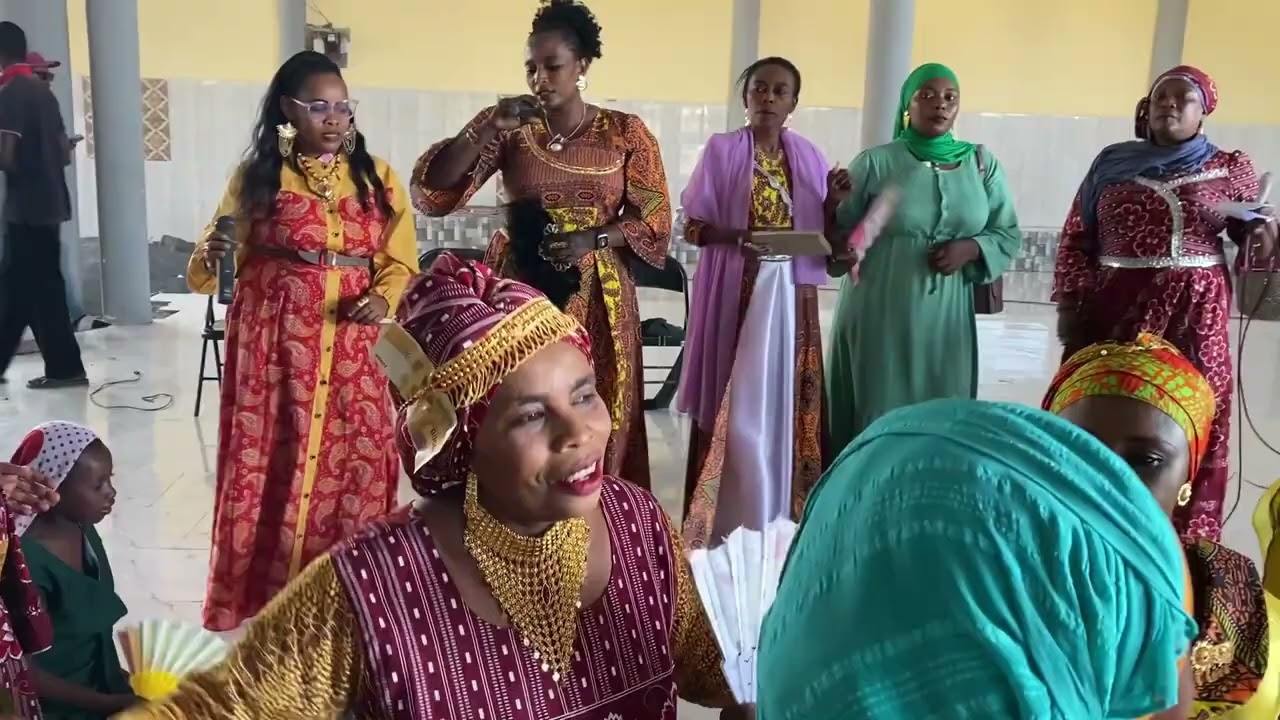 𝐓𝐨𝐢𝐫𝐚𝐛𝐞 𝐲𝐚 𝐦𝐞𝐳𝐚 𝑀𝑎𝑚𝑎𝑛 𝑅𝑎𝑔𝑑𝑎𝑖 𝑎̀ 𝐷𝑗𝑜𝑢𝑚𝑜𝑖𝑐ℎ𝑜𝑛𝑔𝑜-𝐻𝑎𝑚𝑏𝑜𝑢