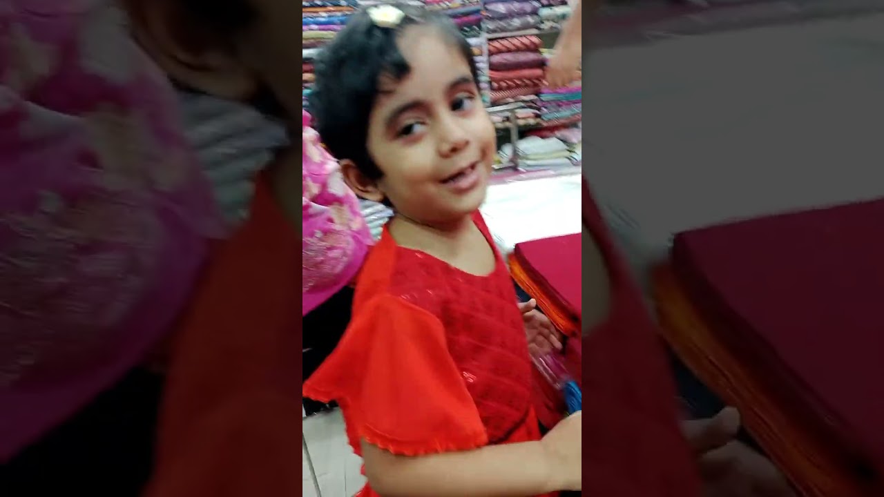 ফাইজা সাথে থাকলে মার্কেটও আনন্দের 🛒👧