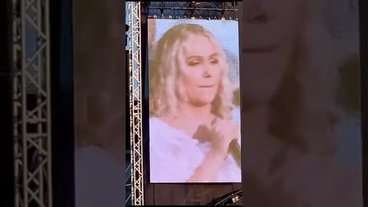 Lauri Tähkä & Revohka ja Viivi   Lintu