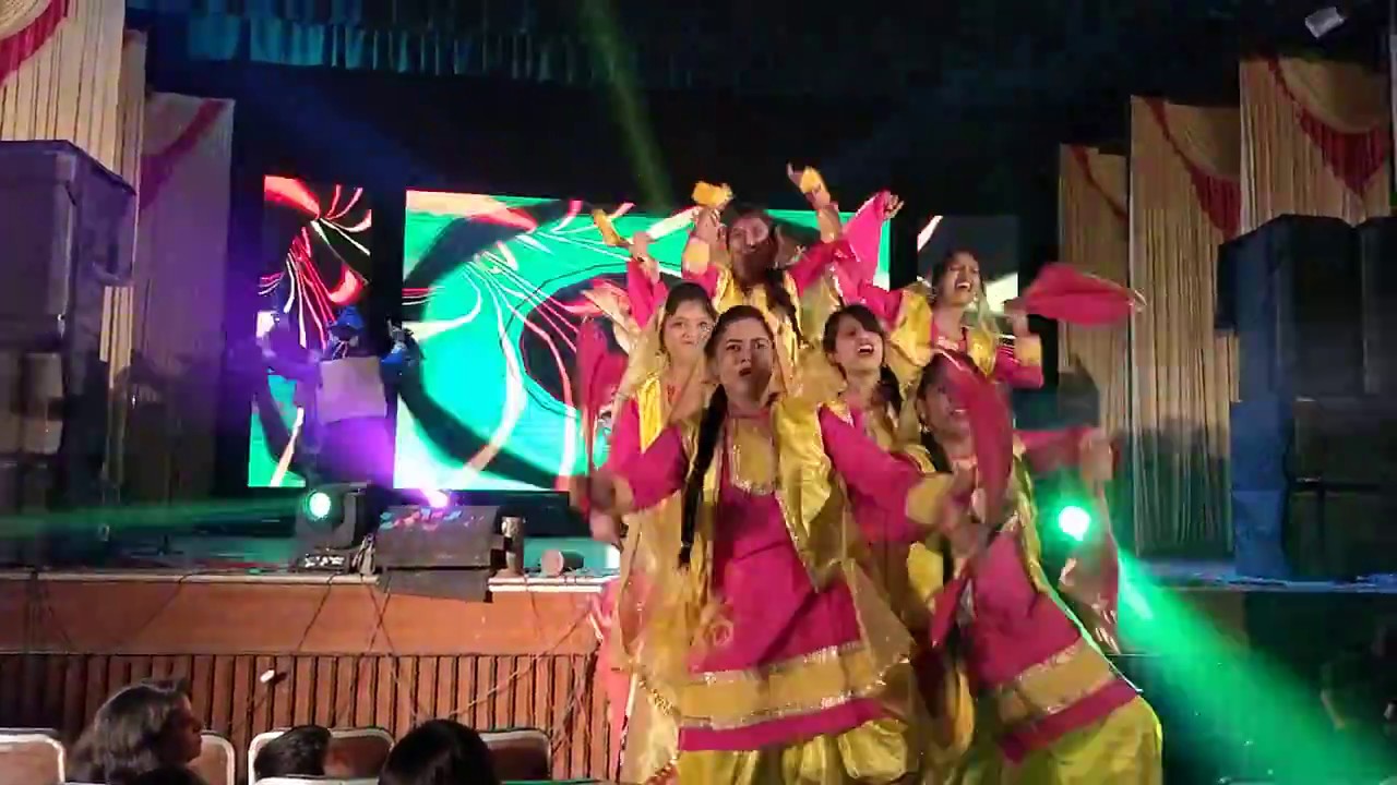BHANGRA 2017  || Lala Lajpatrai Institute of Management || Chakravyuh 2017