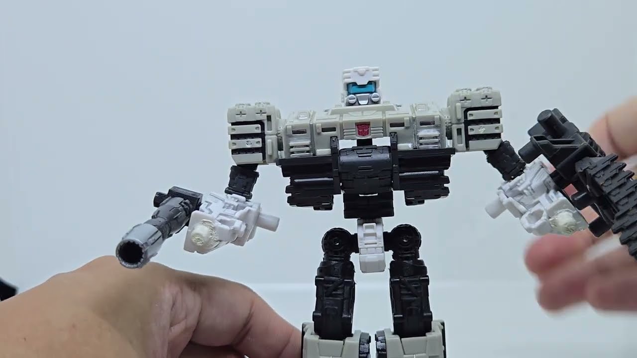 Autobot slammer with missile pods upgrade 