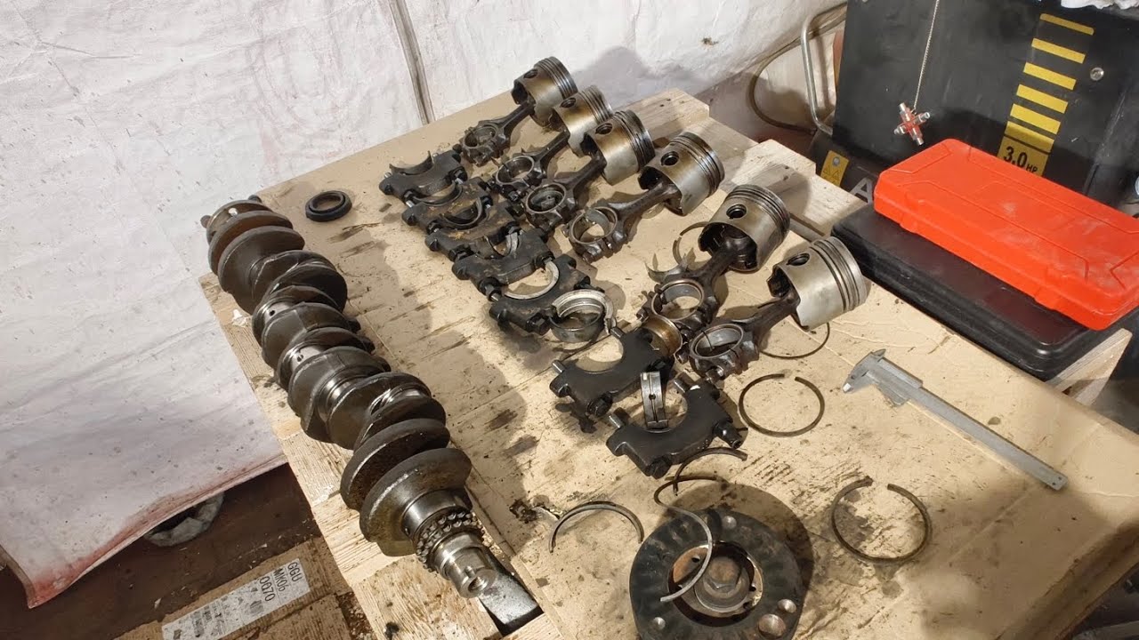 Teil 3 Kurbelwelle vermessen & Lagerschalen bestimmen | Mercedes M130 280S Motor