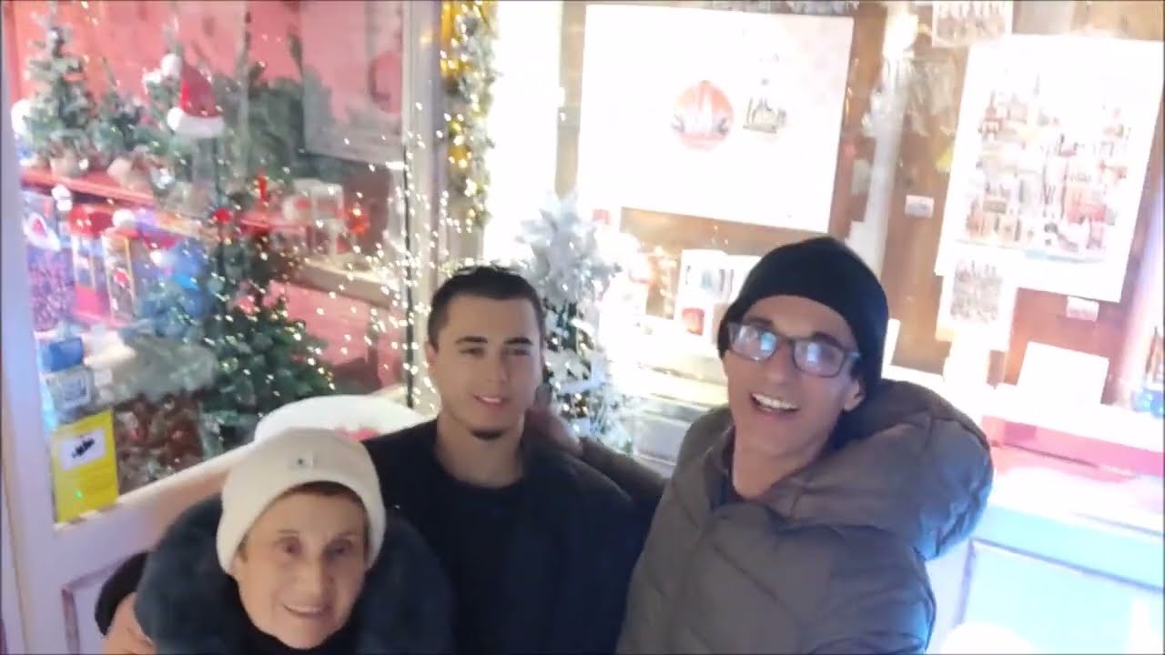 The Christmas Sweater - VideoClip - Diciembre 2024 //  (Barcelona) // Navidad