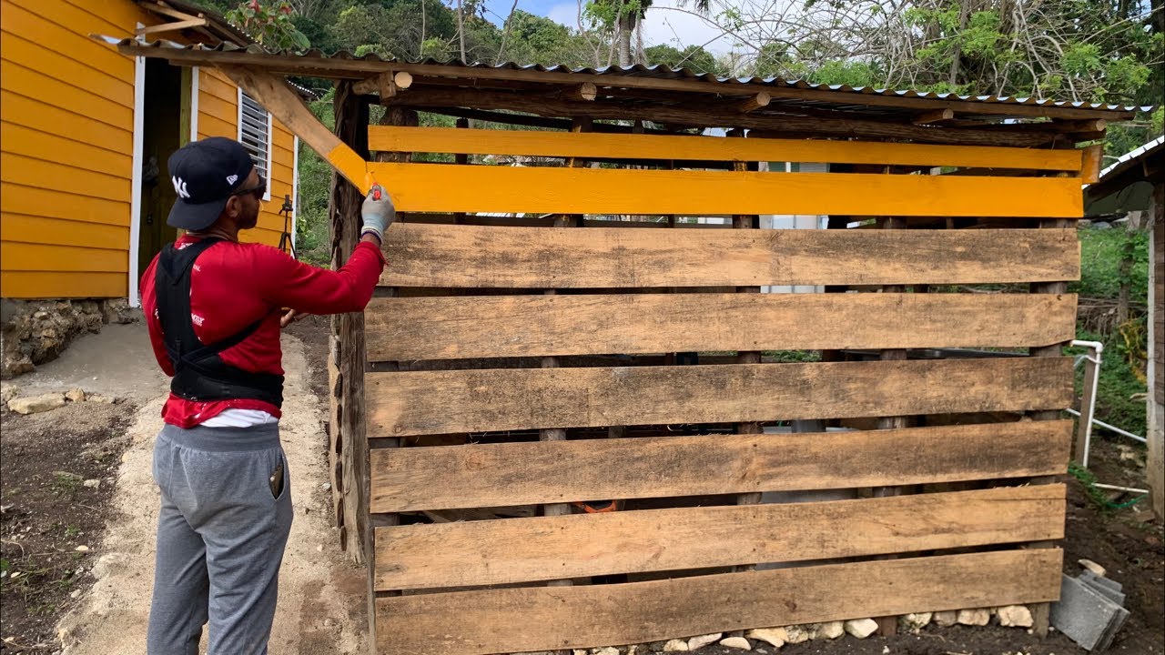 Casi vamos a entregar la casa de los hermanos así vamos con su cocina.viviendo la vida del campo