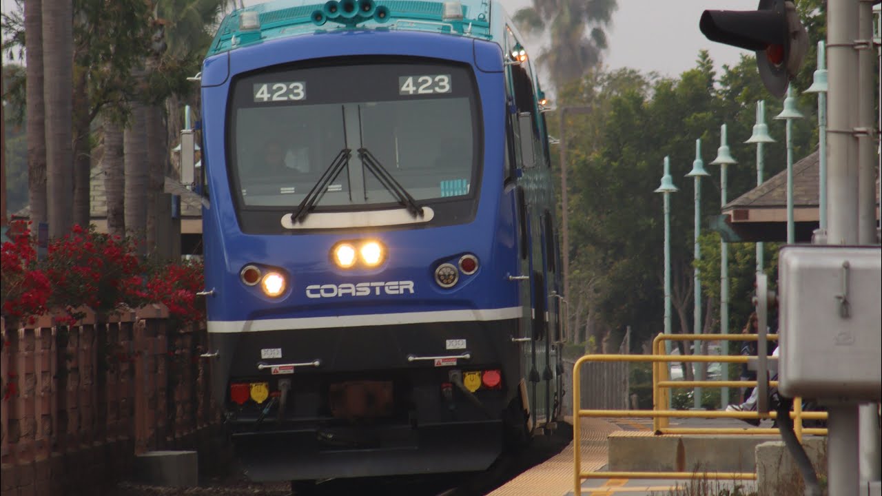Trains in Carlsbad Village 11/10/25 Feat. Coaster's new CEM Cabcar, AMTK 509, NPCUs, 3 BNSFs & More!