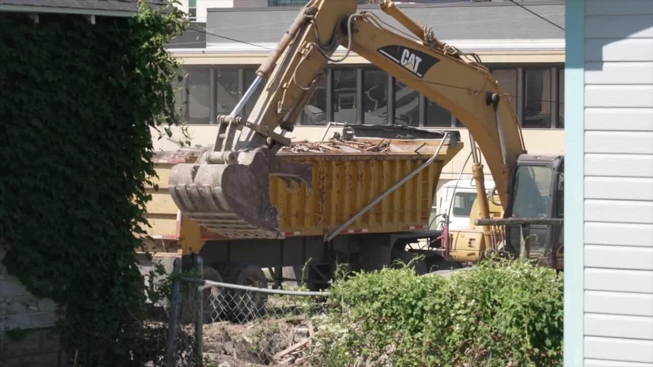 UNMC razing four single family homes, demolitions worry homeowners