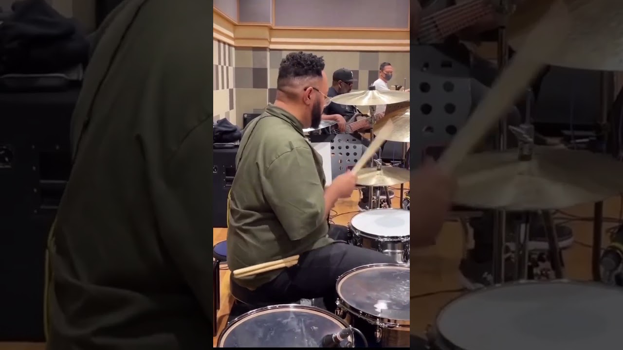 Why Most Left Handed drummer's are very Good