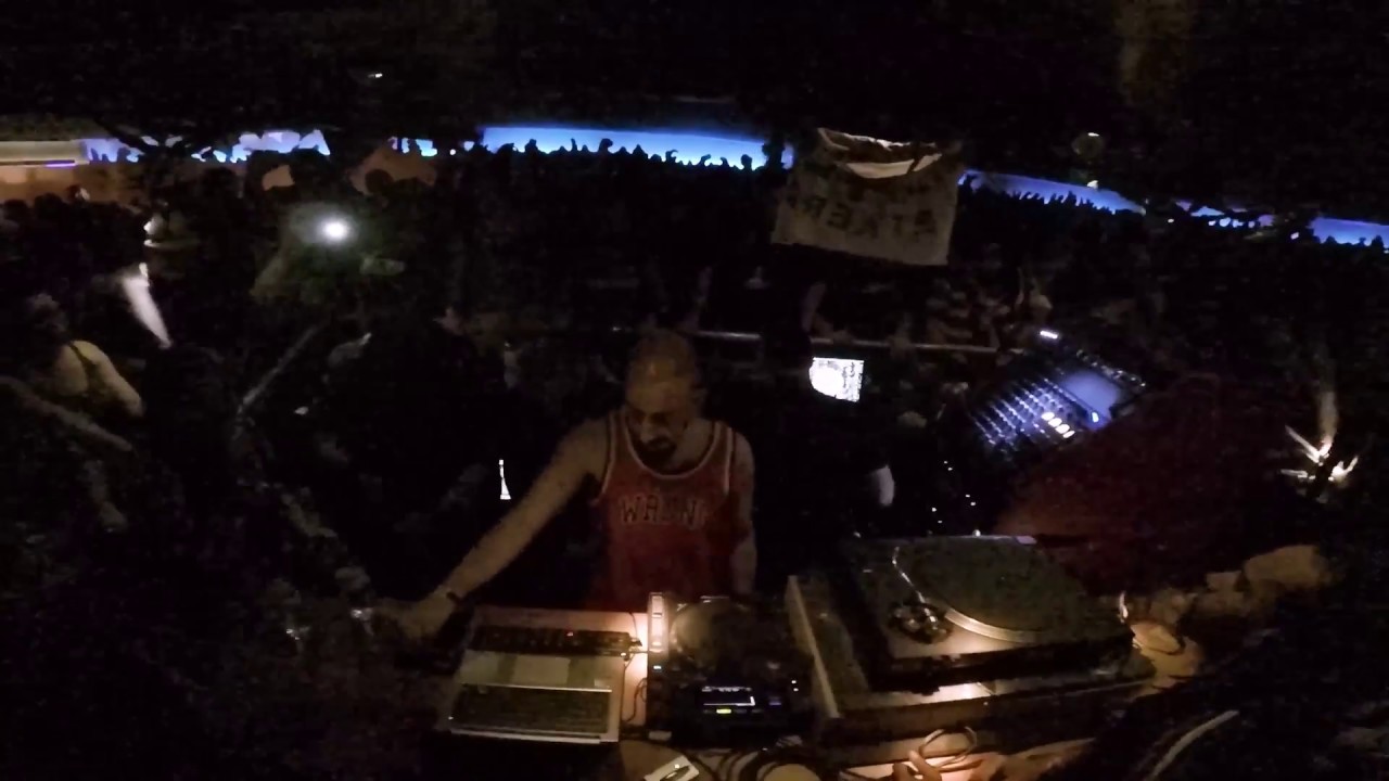 Antxon Sagardui (CrudoBilbao) ft Irie Nanara @INTERNATIONAL DUB GATHERING 2017