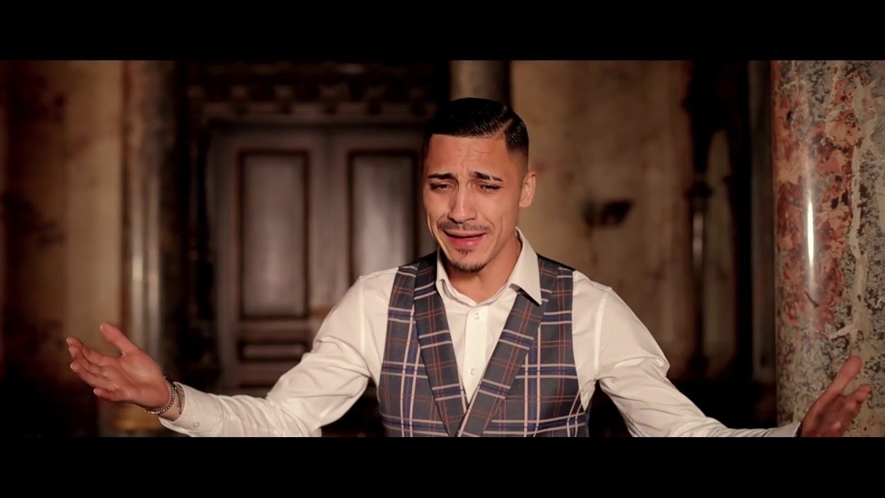 Babi Minune - Loveste-n mine atat cat vrei [videoclip oficial]