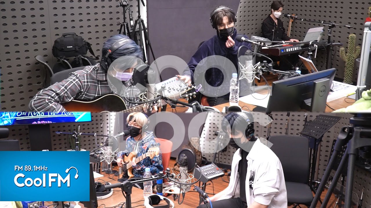 쿨룩 LIVE ▷원위(ONEWE) 'Dolphin' [원곡: 오마이걸] /[Day6의 키스 더 라디오] l kbs 201210 방송