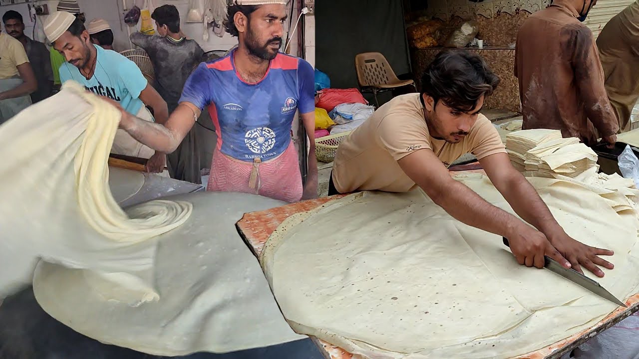 Pakistan's Biggest Rumali Roti | Roll and Samosa Patti - Manda Roti Making | Street Food of Karachi