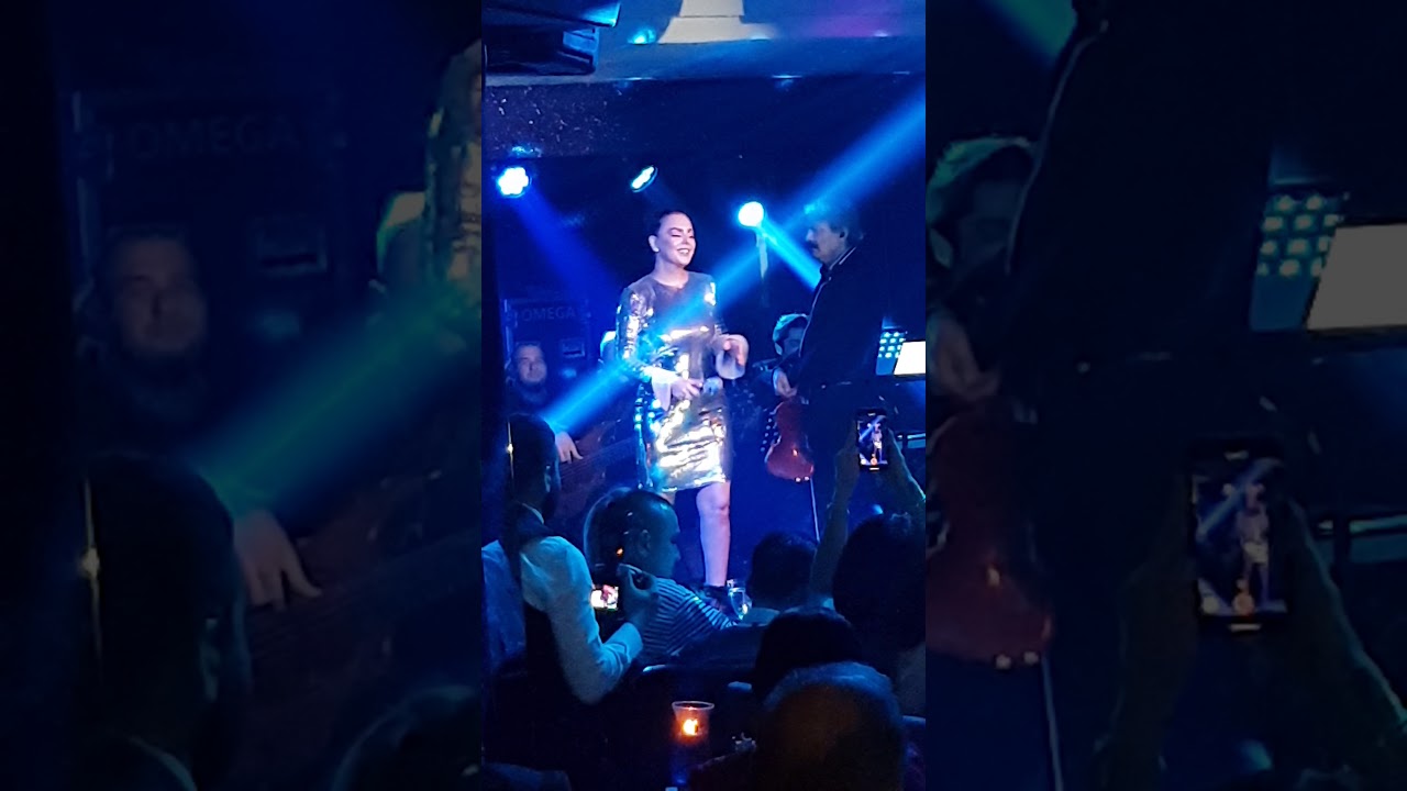 Ebru Gündeş - Söyleyin 08.03.2018 Günay