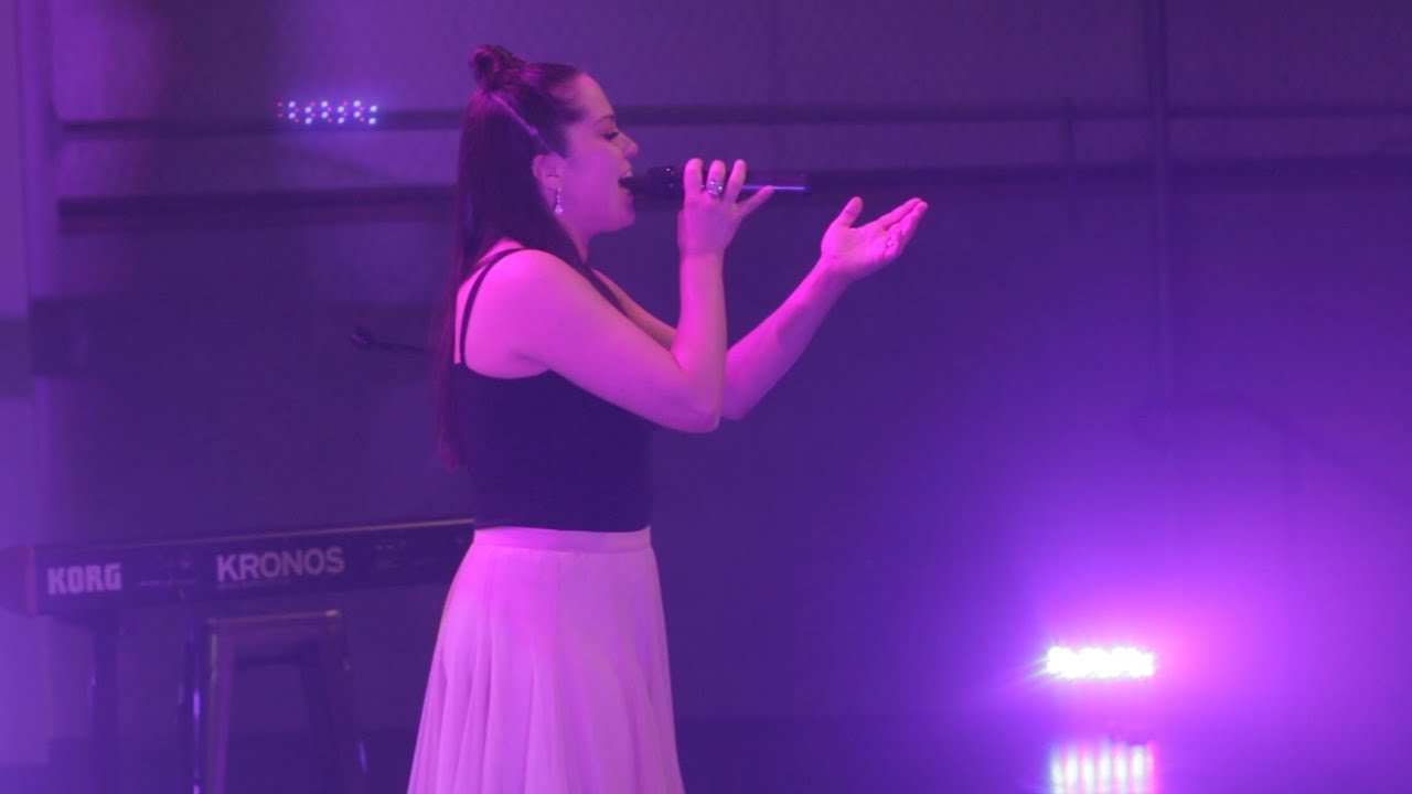 Never Enough - Nyree Huyser (LIVE)