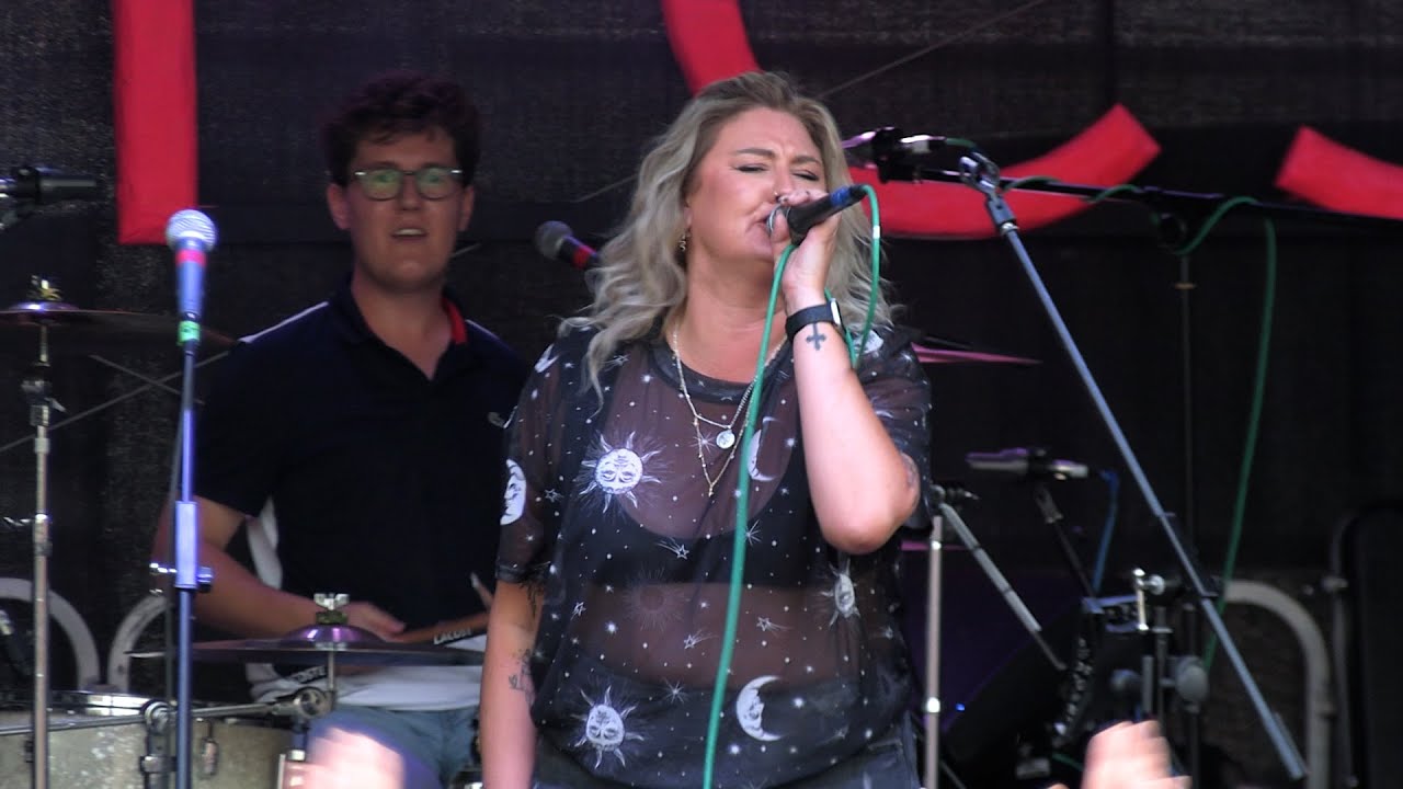 Echo: Proud Mary