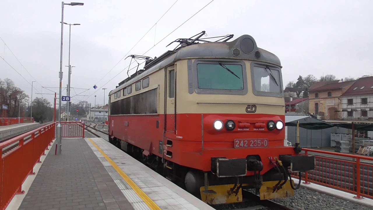 Vlaky/trains Hustopeče u Brna-30.12.2020