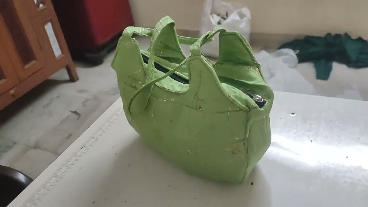 जबरदस्त आइडिया बिल्कुल मिस मत करना।। Handbag cutting and stitching at home/ Bag making with cloth